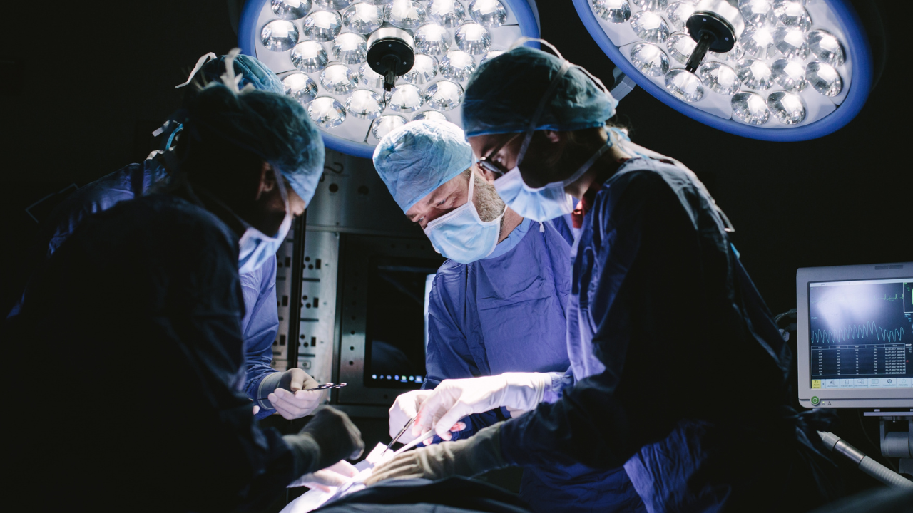 Science and art of decision-making in surgery